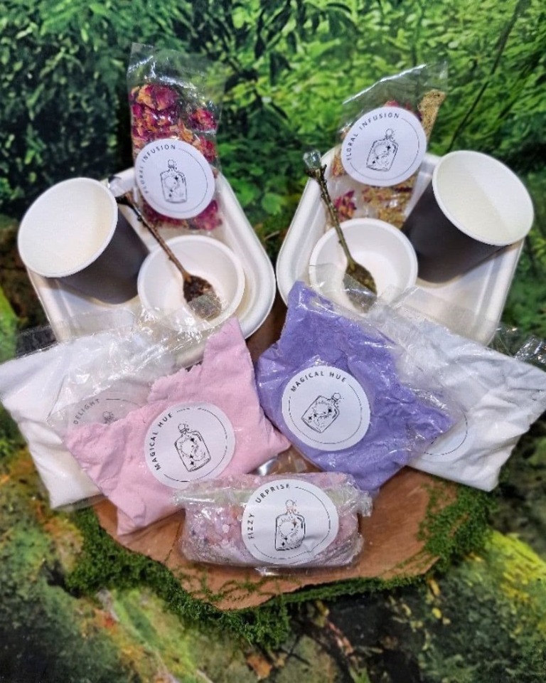 The Fairy Queen Magic Potion Kit by Sparkle & Spell Co. – sensory play set with pastel powders, dried florals, eco tools and fizzing potion fun for kids in NZ